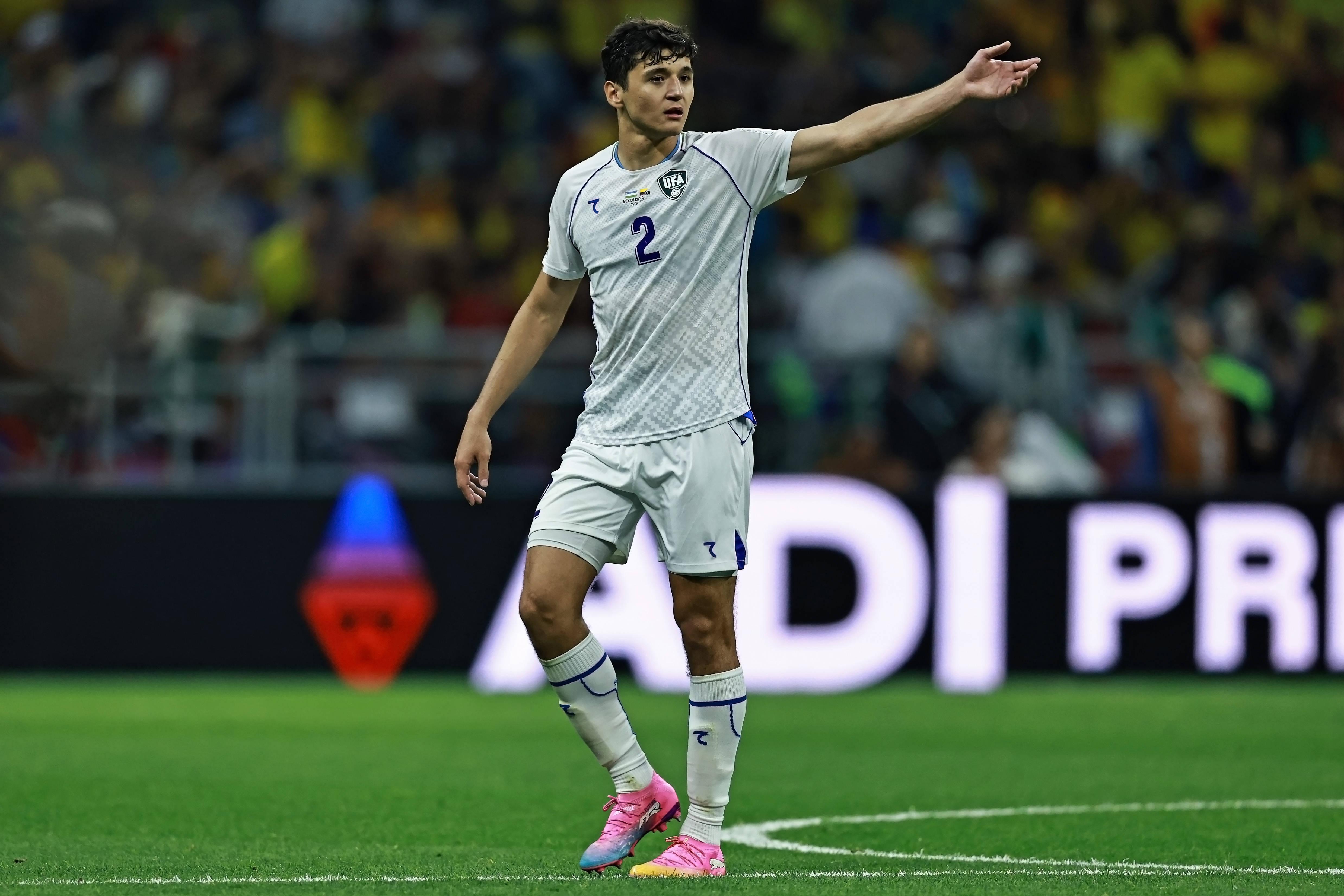 Khusanov, central do Manchester City e Uzbequistão