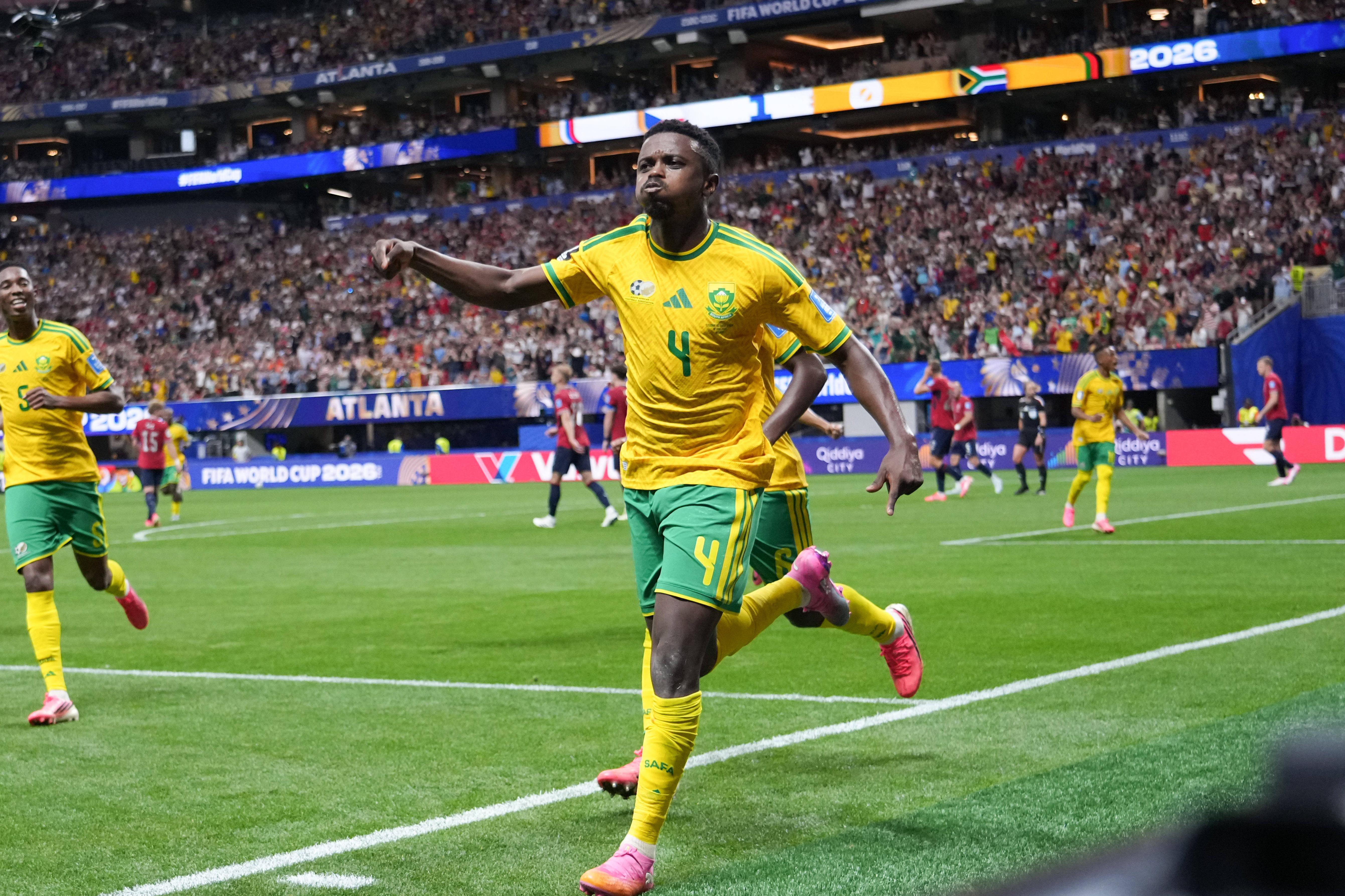 Ídolo de Teboho Mokoena é Cristiano Ronaldo
