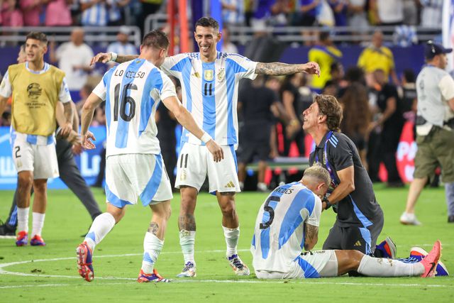 Di María falha homenagem no Rosario Central: «Vão chatear os que não querem que volte»