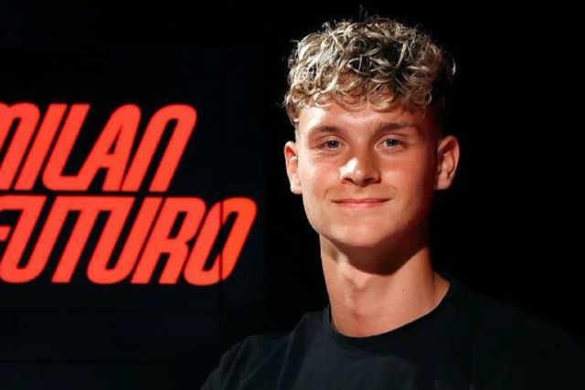 Filho de Ibrahimovic assina contrato profissional com o Milan