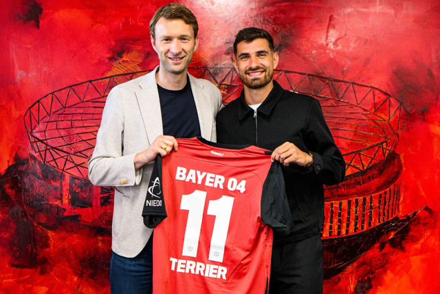 Oficial: Leverkusen assegura contratação de Terrier