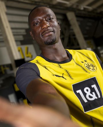 Oficial: Guirassy é jogador do Dortmund