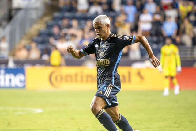 Cavan Sullivan destrona ex-Benfica como jogador mais jovem a estrear-se na MLS