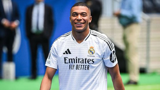 Mbappé não preocupa: «Ganhámos dois campeonatos com Ronaldo e Messi»