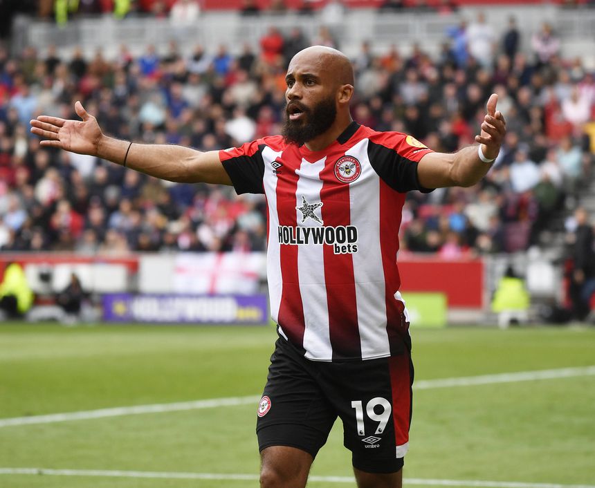 Bryan Mbeumo marcou pelo Brentford ao Man. United na época passada