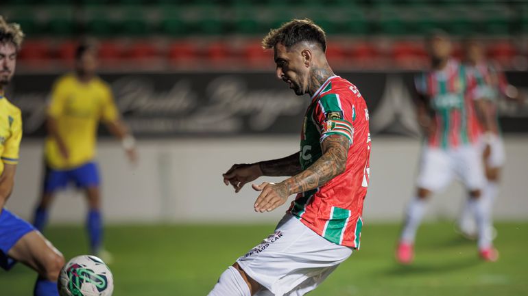 Estrela despede-se de Miguel Lopes