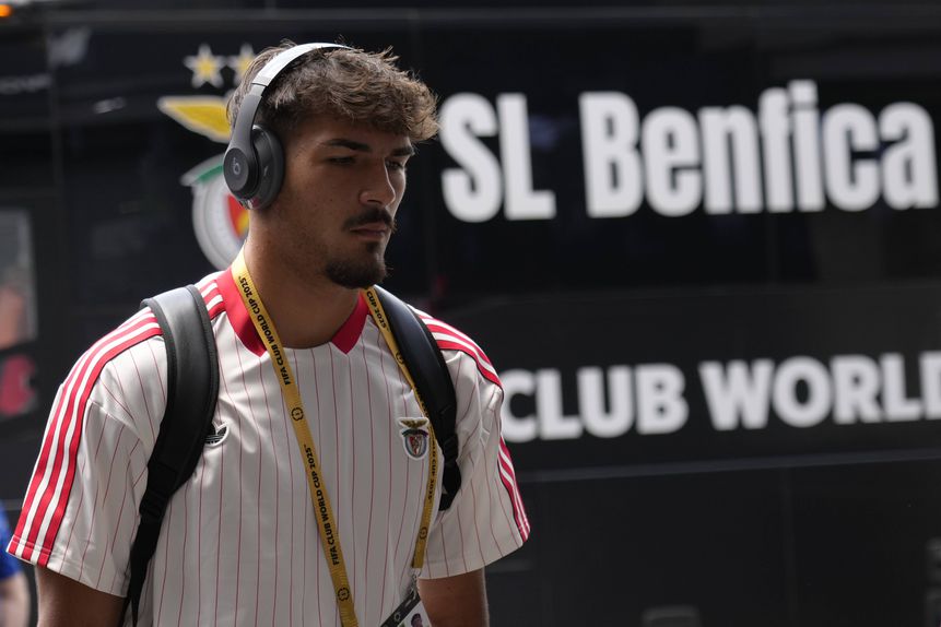 Diogo Ferreira, guarda-redes de 18 anos do Benfica