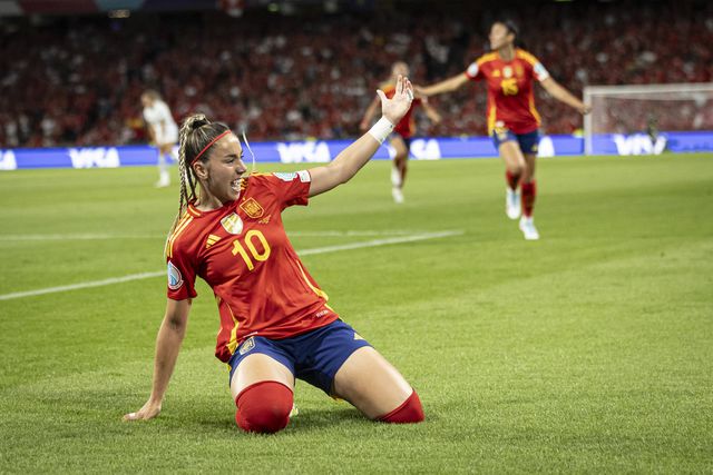 Espanha falhou dois penáltis, mas está nas meias do Euro 2025 feminino