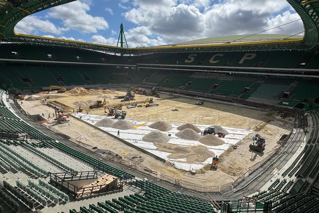 Sporting: Alvalade já se prepara para receber novo relvado (novas imagens)