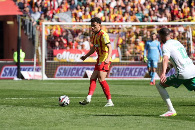 Neil El Aynaoui vai reforçar o meio-campo da Roma