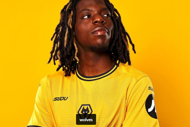 Mercado: Alverca contrata central ao Wolverhampton