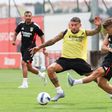 Benfica: Lage aperta com os jogadores (fotos)