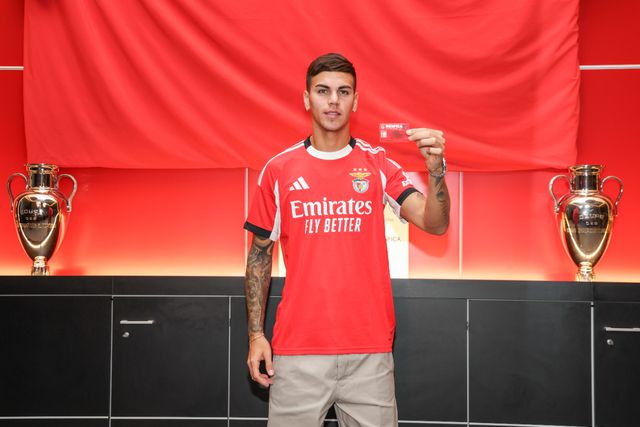 Oficial: Benfica paga €3 milhões só pelo empréstimo de Barrenechea