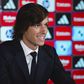 Álvaro Carreras na apresentação como reforço do Real Madrid