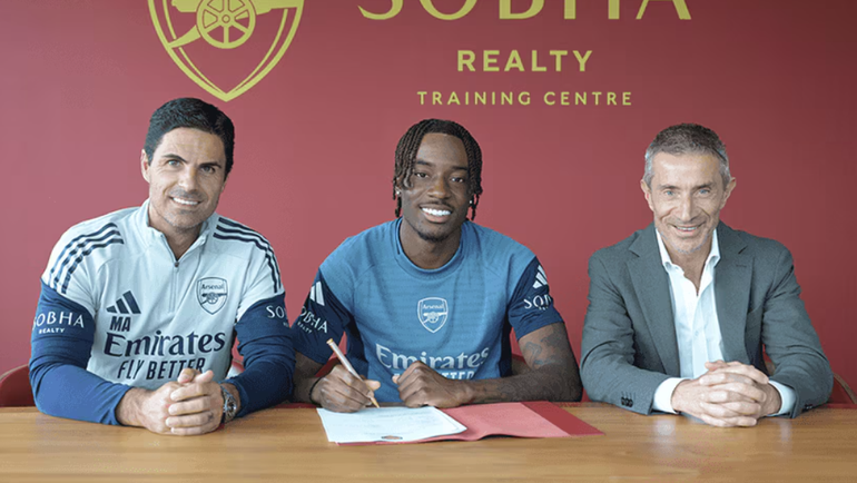Mercado oficial: Arsenal anuncia chegada de atacante e não é Gyokeres