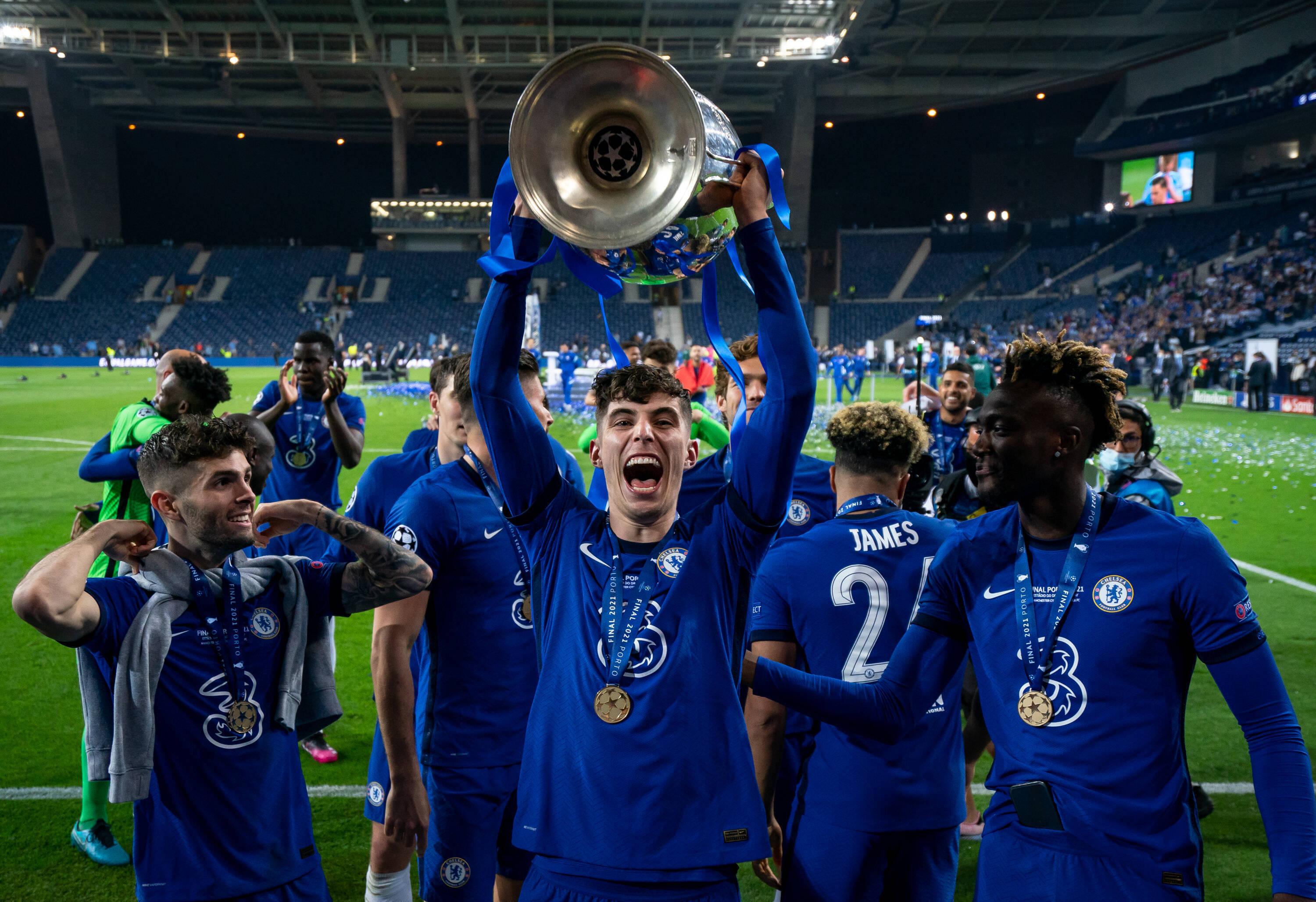 Kai Havertz - €100 milhões. O avançado fez 9 golos na primeira época no Chelsea, 14 na segunda e 9 na terceira, mas marcou o único golo na final da Champions de 2021. Saiu para o Arsenal em 2023 por €75 milhões