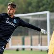 Cláudio Ramos em ação no amigável com o Birmingham - Foto: FC Porto