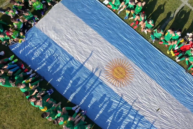 O golo de Enzo à Inglaterra pelos pés de quem quer seguir os mesmos passos