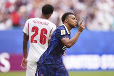 Mbappé é o n.º 1 na prestigiada lista (IMAGO)