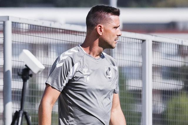 O treinador dos conquistadores, Tiago Margarido - Foto: Vitória de Guimarães