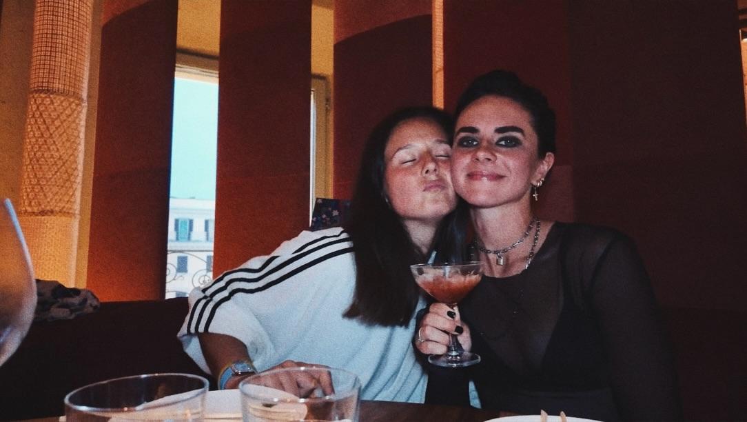 Instagram/Daria Kasatkina e Natalia Zabiiako