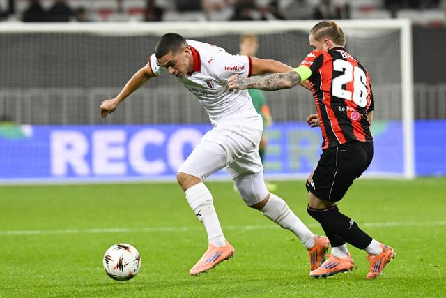 Amine El Ouazzani deixa o SC Braga e vai jogar por empréstimo nos franceses do Angers