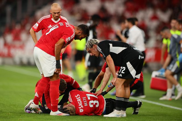 «É muita gente lesionada no Benfica»