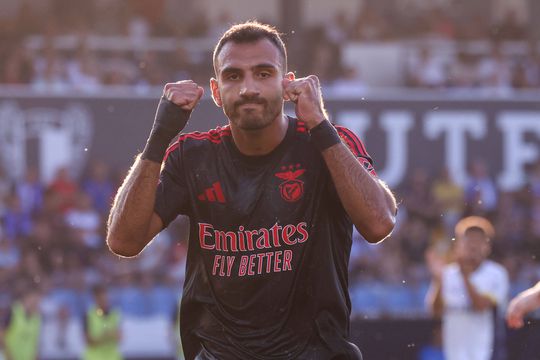 Benfica: Pavlidis «feliz» e Prestianni aponta «caminho»