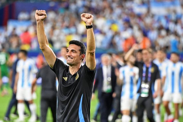 Scaloni e a AFA firmes na recusa de jogar a Finalíssima em Madrid