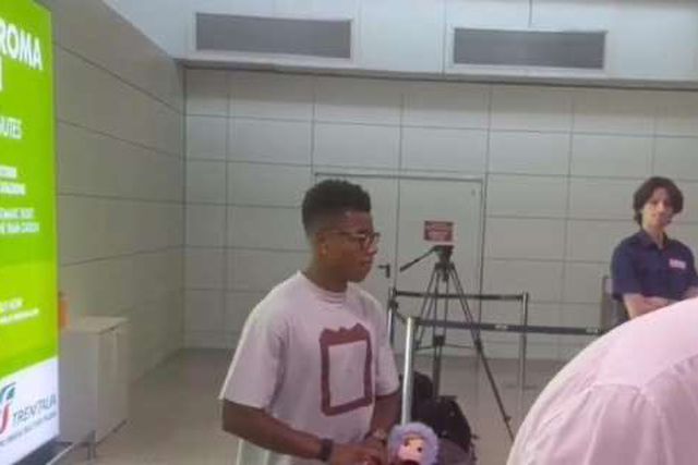 Benfica: Acordo selado e Neres está em Itália