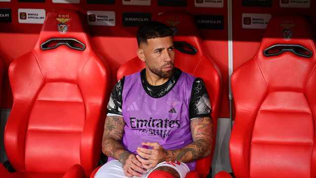 «Há dúvidas sobre a titularidade de Otamendi esta época»