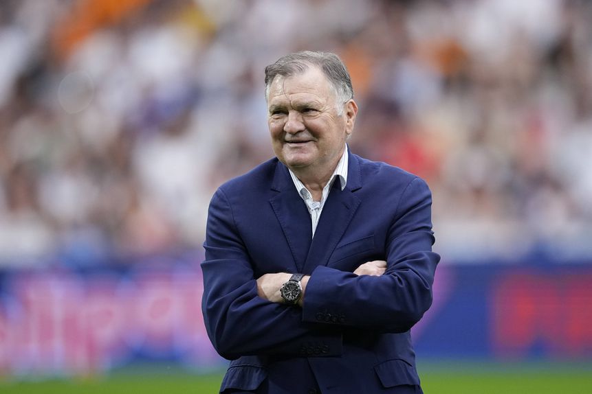 José Antonio Camacho, 70 anos, treinador