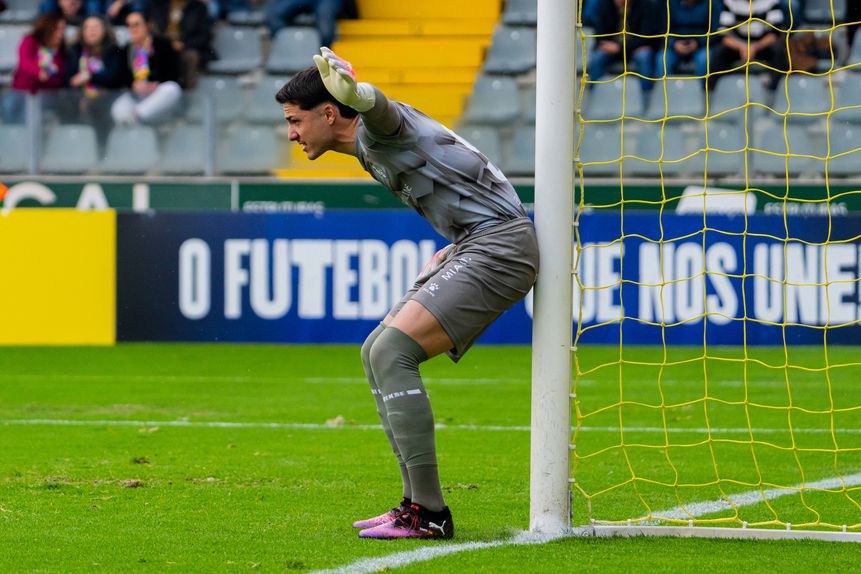Lucas Cañizares esteve no Feirense na época passada por empréstimo do Farense