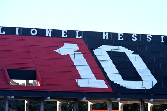 Newell’s homenageia amigo de Di María antes de enfrentar Rosario Central