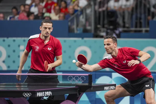 Marcos Freitas e Tiago Apolónia nos ‘oitavos’ de pares no Smash da Europa