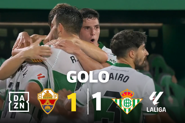 Grande assistência portuguesa no empate do Elche