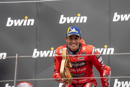Só há dois circuitos onde Márquez nunca venceu e Oliveira já ganhou em ambos!