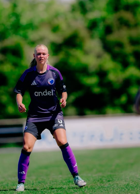 Emma Jensen, namorada de Conrad Harder