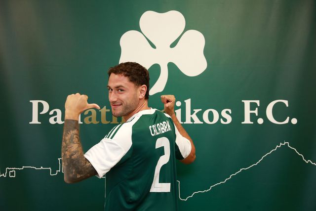 Antigo capitão do Milan que discutiu com Conceição é o sucessor de Vagiannidis