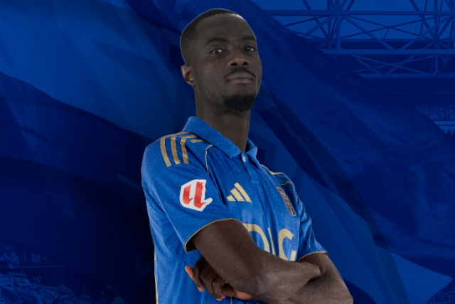 Eric Bailly continua em Espanha. Foto Oviedo