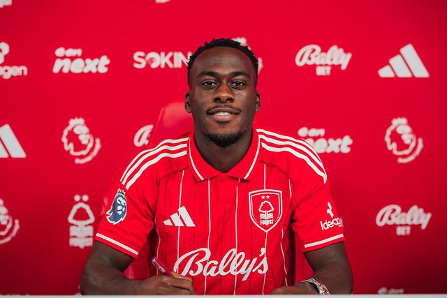 Arnaud Kalimuendo é reforço para Nuno Espírito Santo. Foto Nottingham Forest