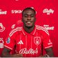 Arnaud Kalimuendo é reforço para Nuno Espírito Santo. Foto Nottingham Forest