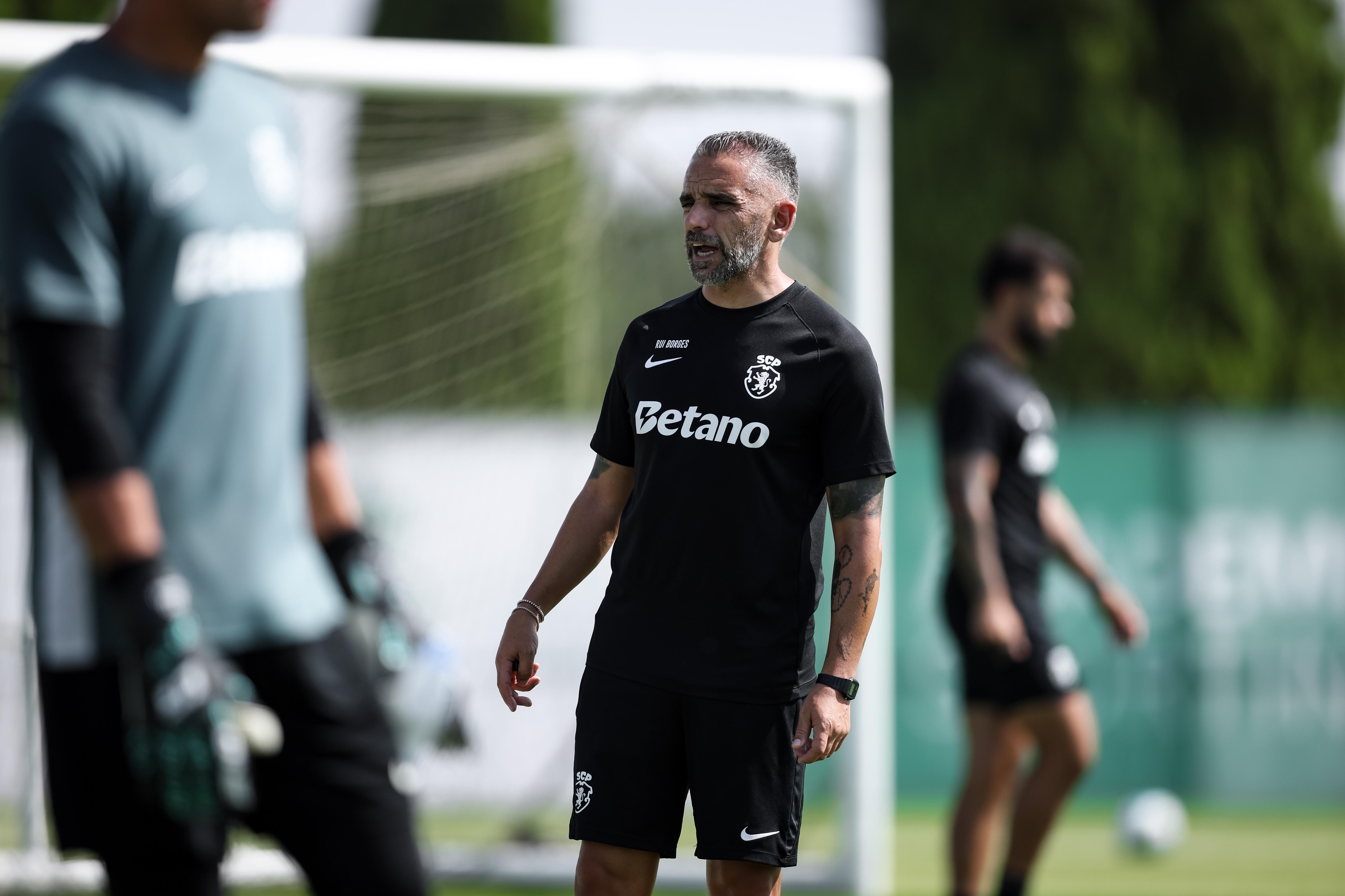 Rui Borges no treino do Sporting desta terça-feira, 18 de agosto. Foto Sporting CP