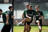 Zeno Debast no treino do Sporting desta terça-feira, 18 de agosto. Foto Sporting CP
