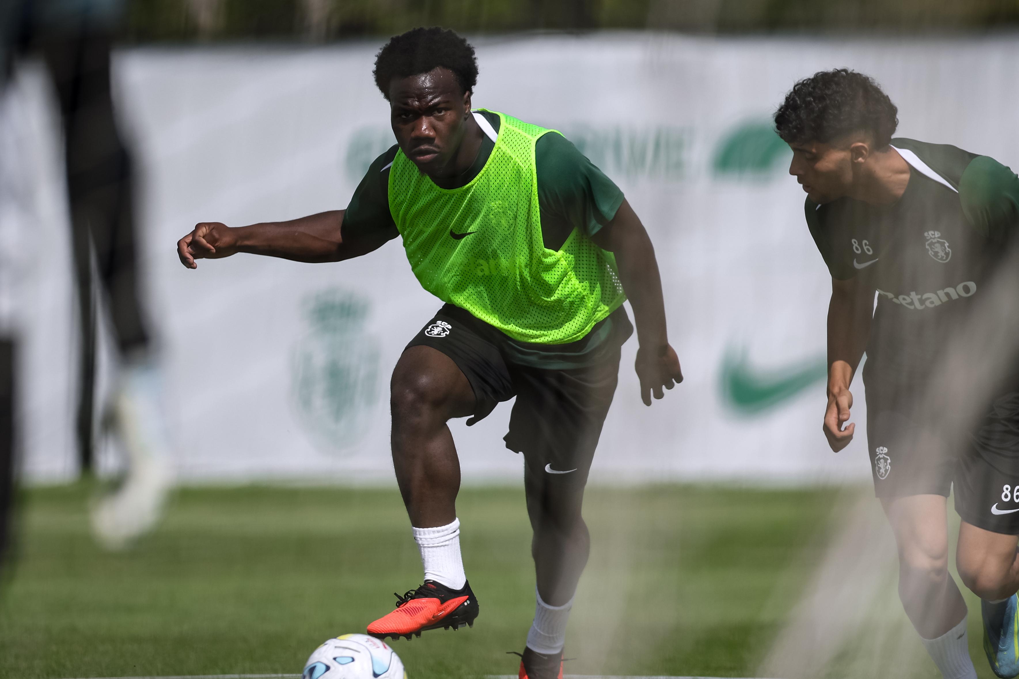 Irankunda é o mais recente reforço do Sporting e tem impressionado Rui Borges (Foto Sporting CP)