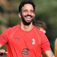 Ruben Amorim sorri no treino do Milan - Foto: Milan