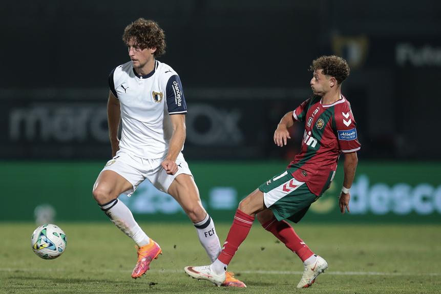 Simo Bouzaidi no jogo com o Famalicão. (foto: Lusa)