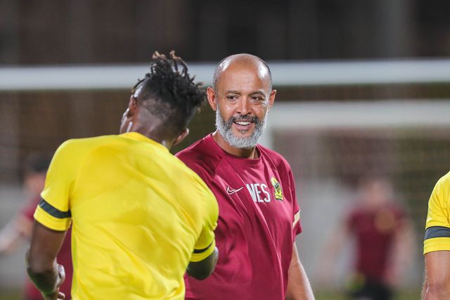 Nuno Espírito Santo entra a vencer na Champions
