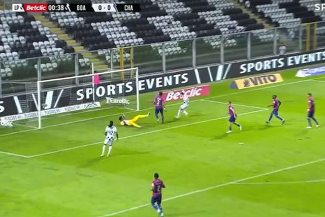 VÍDEO: Golo aos 40 segundos no Bessa!