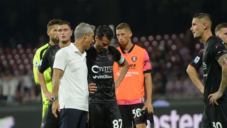 Paulo Sousa em risco após nova derrota da Salernitana